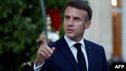 Tổng thống Pháp Emmanuel Macron nói rằng cuộc điều tra rượu mạnh của Trung Quốc là "hành động trả đũa thuần túy".