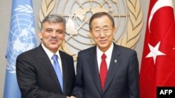 Cumhurbaşkanı Gül BM Genel Sekreteri Ban Ki Moon'la Görüştü